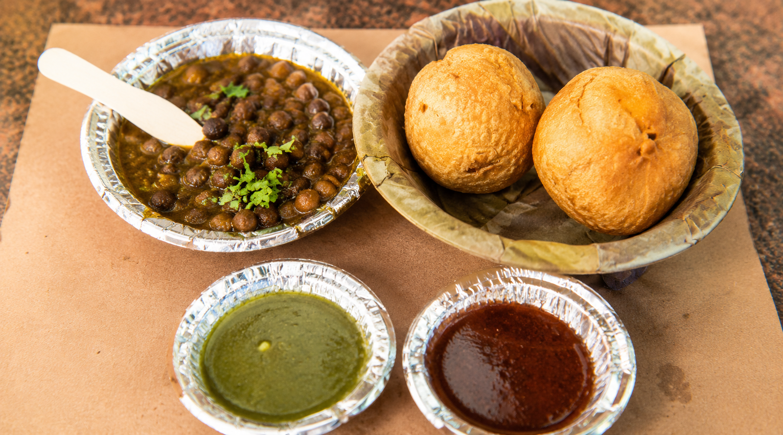Hing Kachori & Chane ki Sabzi