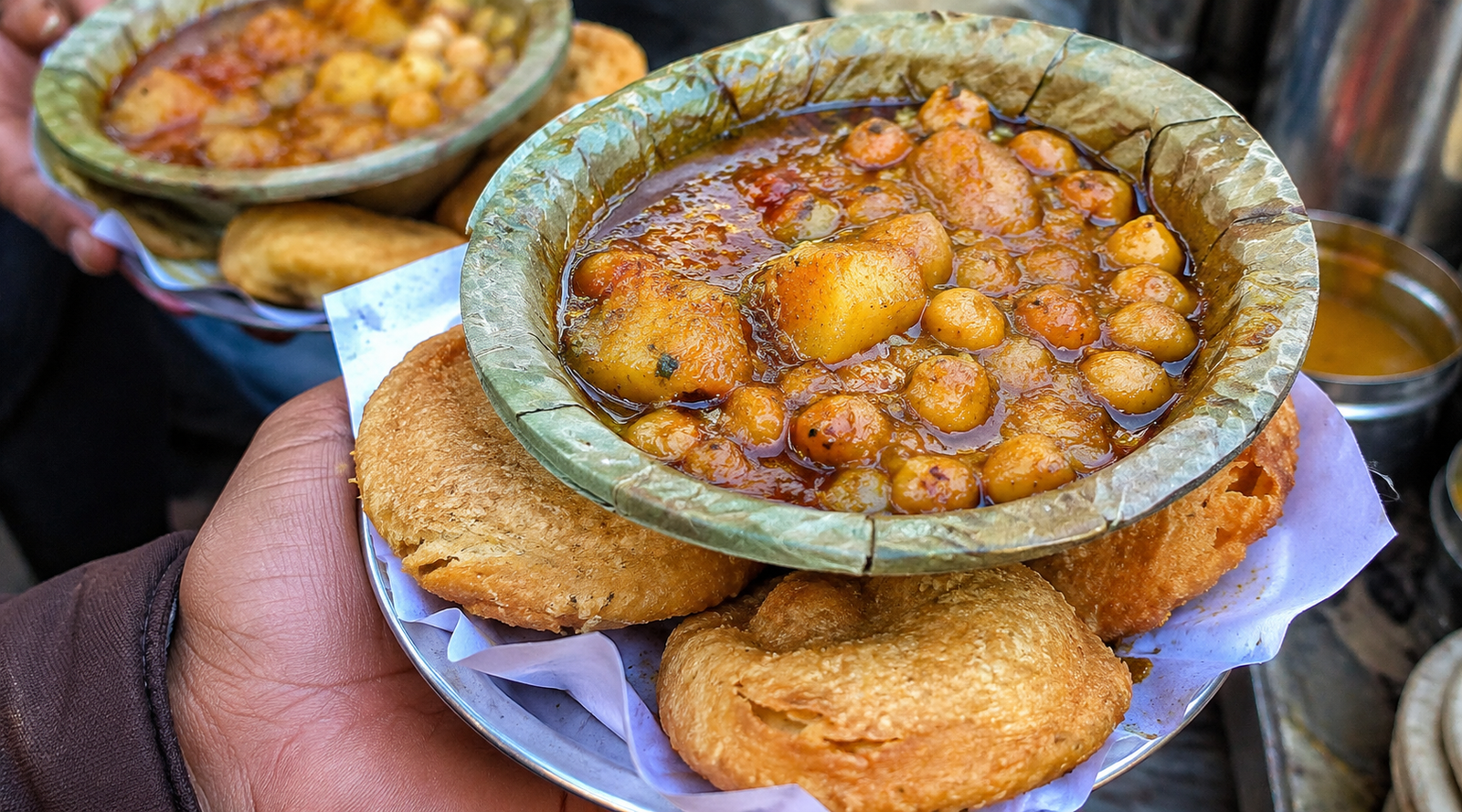 Kachori‑Sabzi